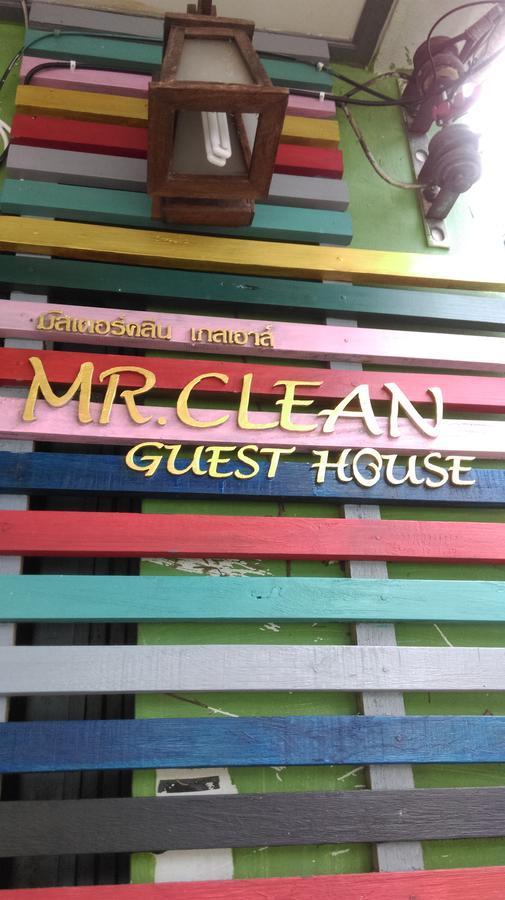 Mr. Clean Guesthouse Krabi town Buitenkant foto